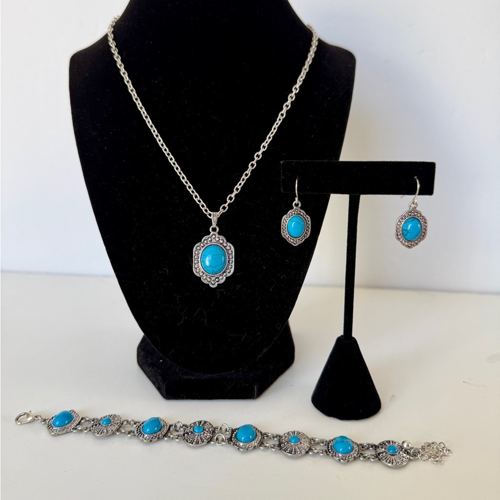 Turquoise Stone Silver-Tone Jewelry Set - Necklace, Earrings & Bracelet